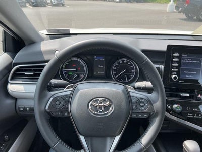 2023 Toyota Camry Hybrid SE