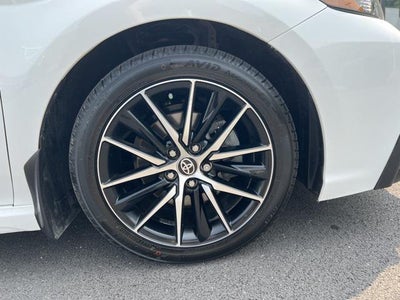 2023 Toyota Camry Hybrid SE