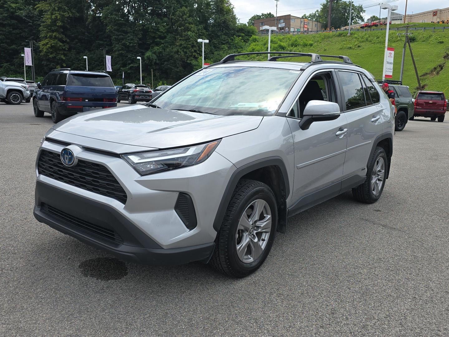 2024 Toyota Rav4 Hybrid XLE