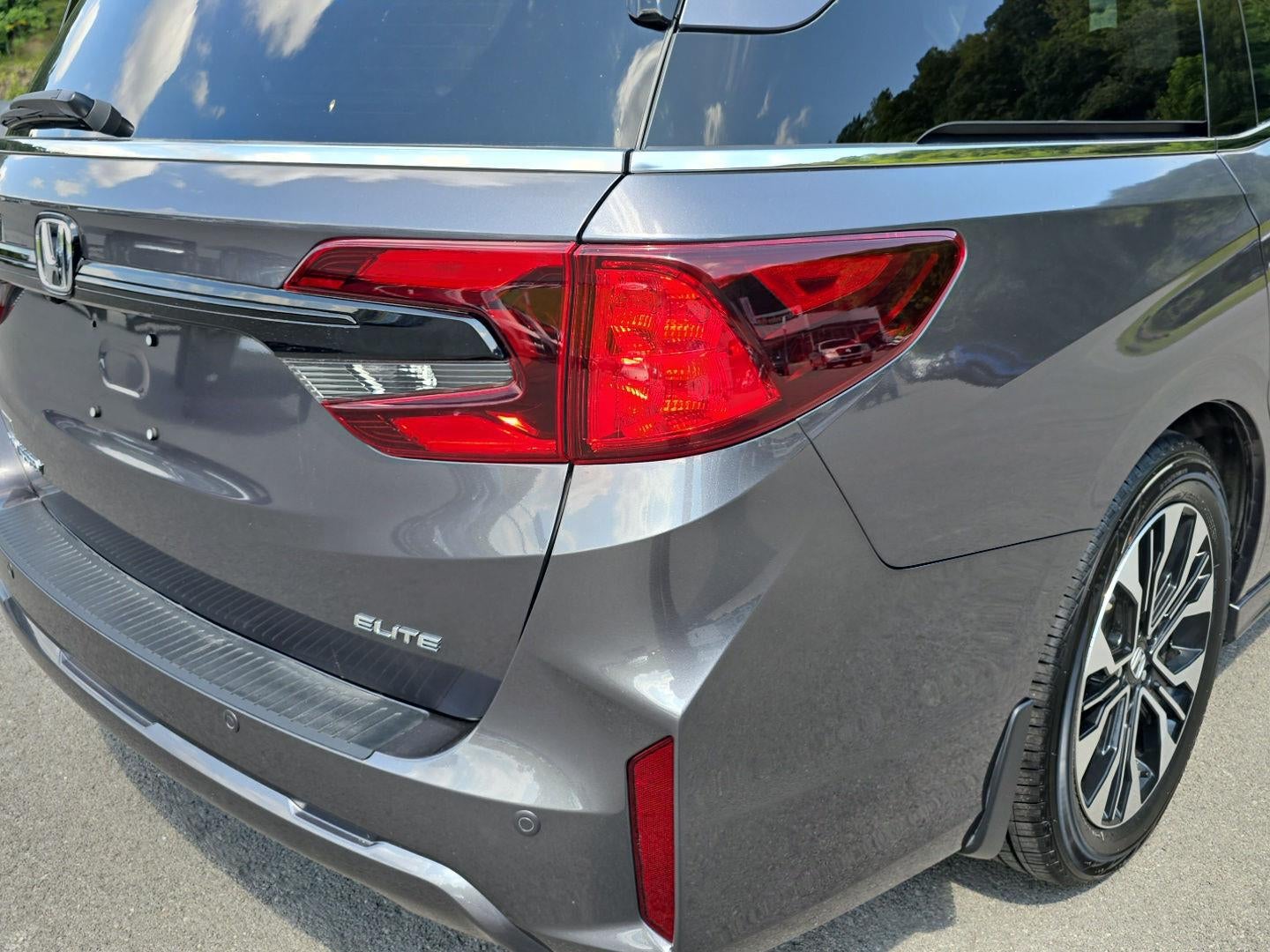 2025 Honda Odyssey Elite