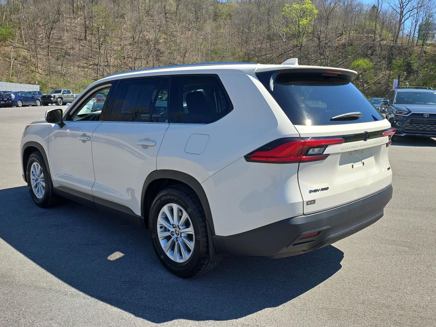 2024 Toyota Grand Highlander Hybrid XLE