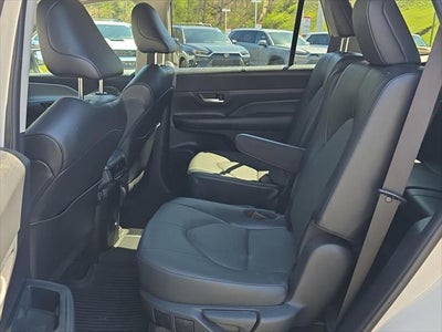 2024 Toyota Grand Highlander Hybrid XLE