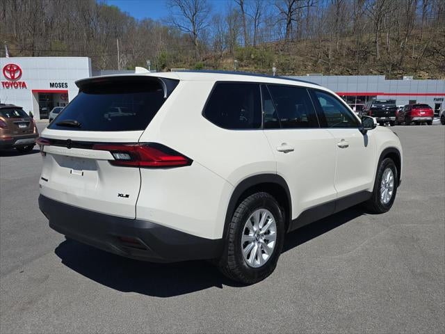 2024 Toyota Grand Highlander Hybrid XLE