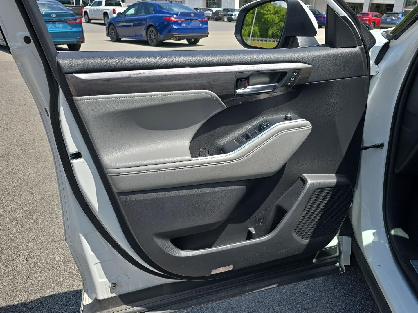 2022 Toyota Highlander Limited