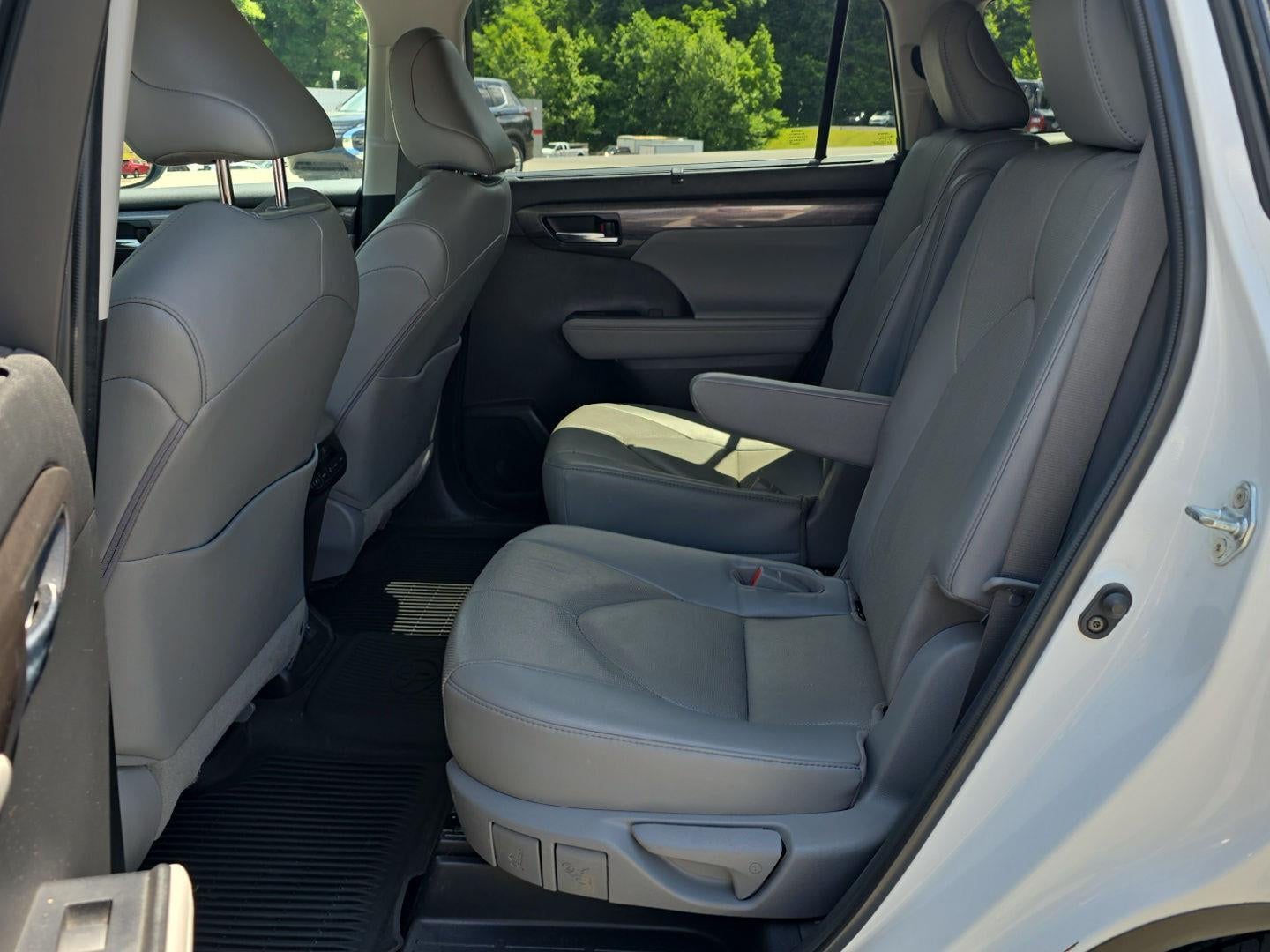 2022 Toyota Highlander Limited