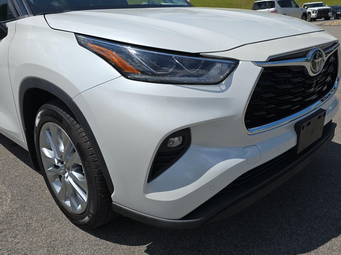 2022 Toyota Highlander Limited