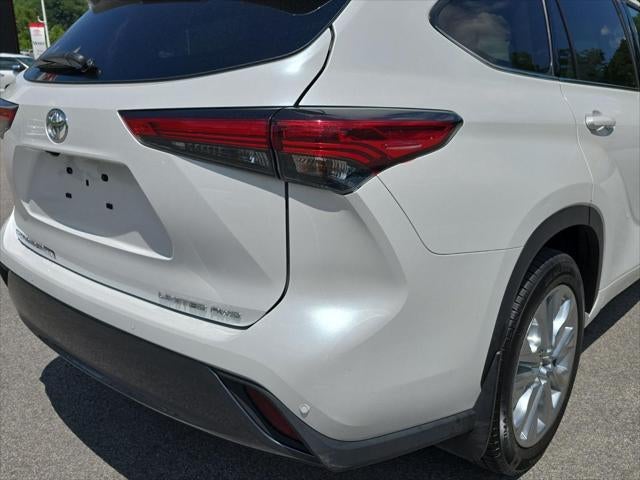 2022 Toyota Highlander Limited