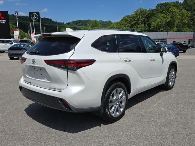 2022 Toyota Highlander Limited