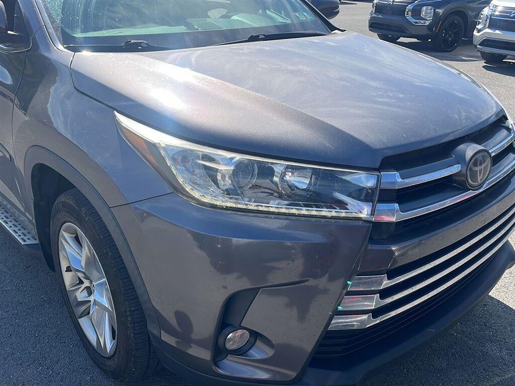 2017 Toyota Highlander Limited