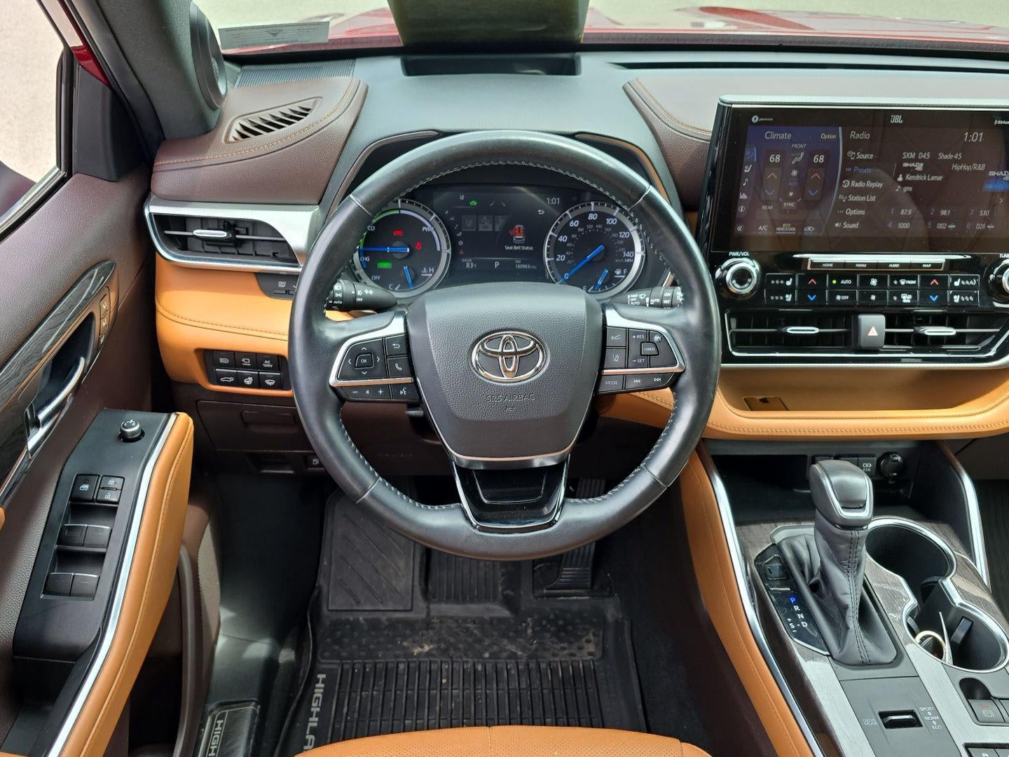 2020 Toyota Highlander Hybrid Platinum