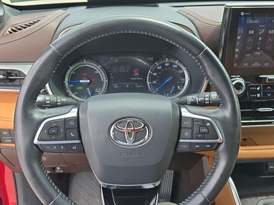 2020 Toyota Highlander Hybrid Platinum
