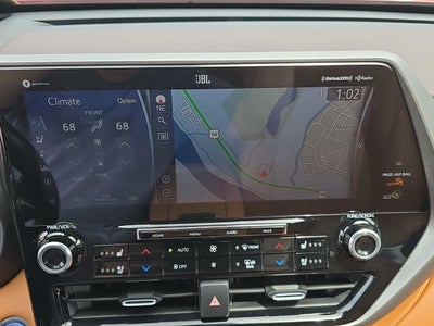 2020 Toyota Highlander Hybrid Platinum