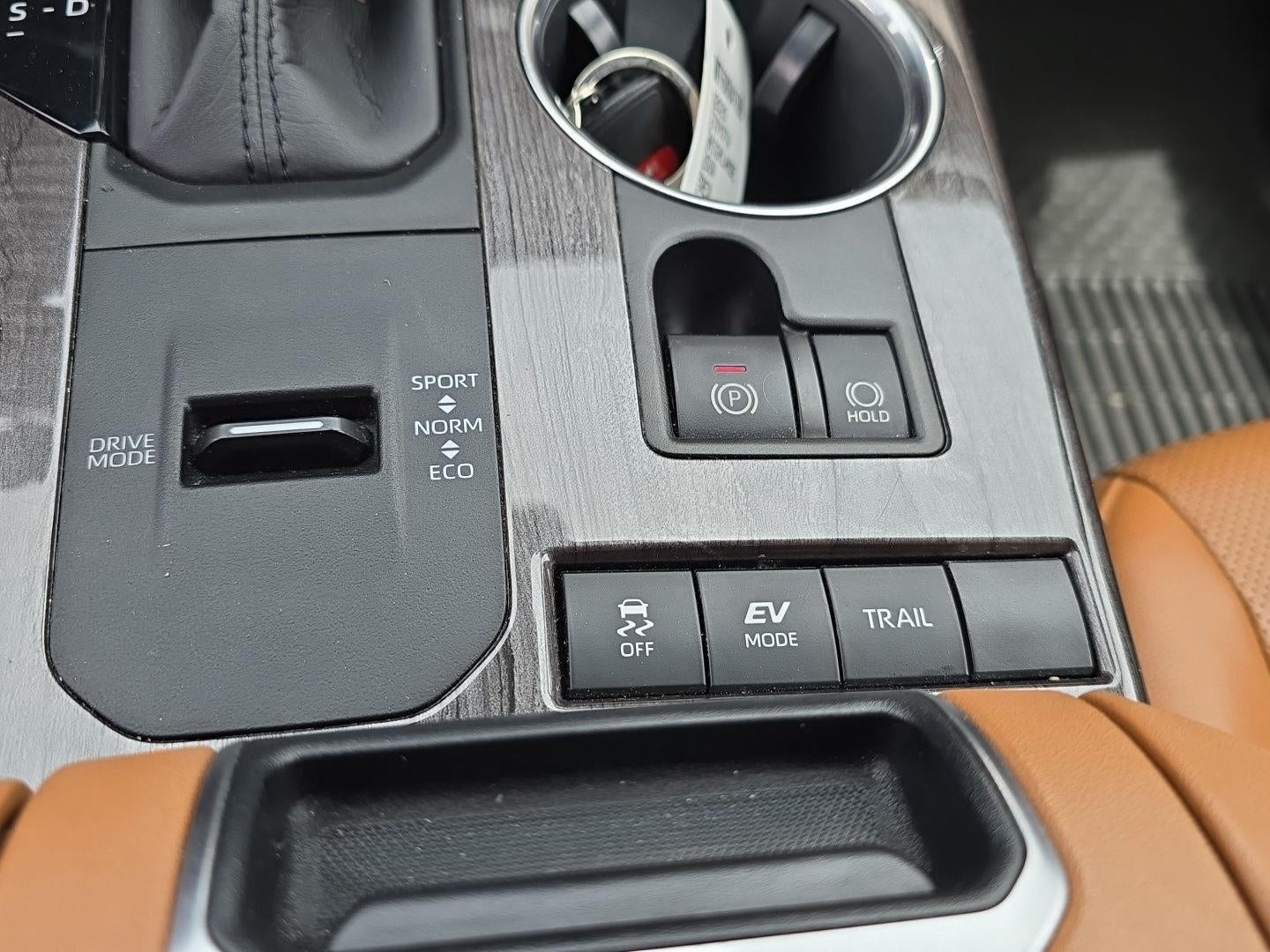 2020 Toyota Highlander Hybrid Platinum