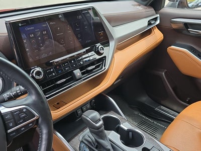 2020 Toyota Highlander Hybrid Platinum