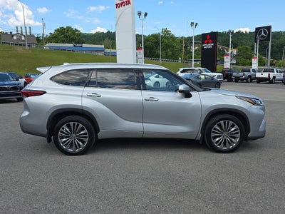 2021 Toyota Highlander Platinum