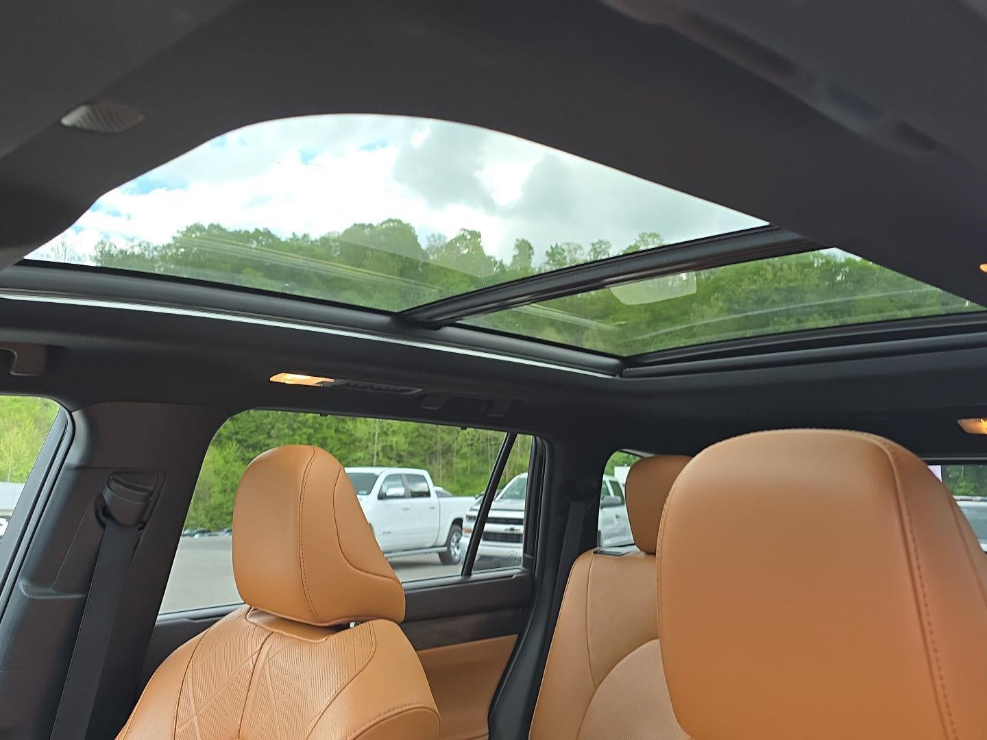 2020 Toyota Highlander Platinum