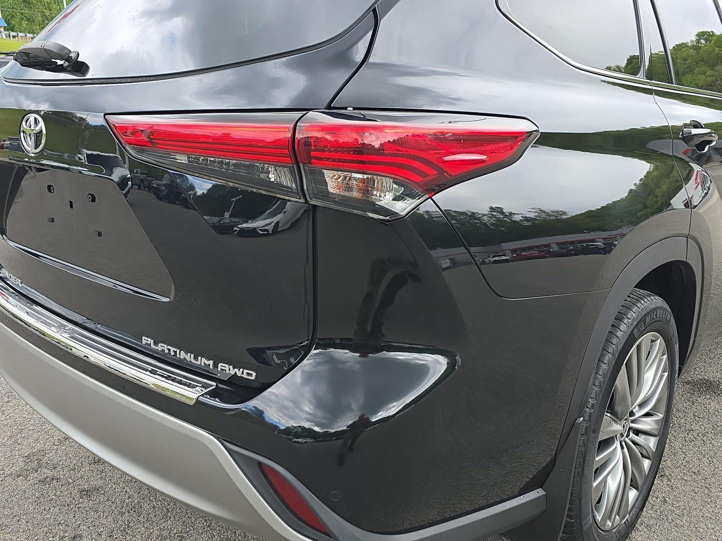2020 Toyota Highlander Platinum