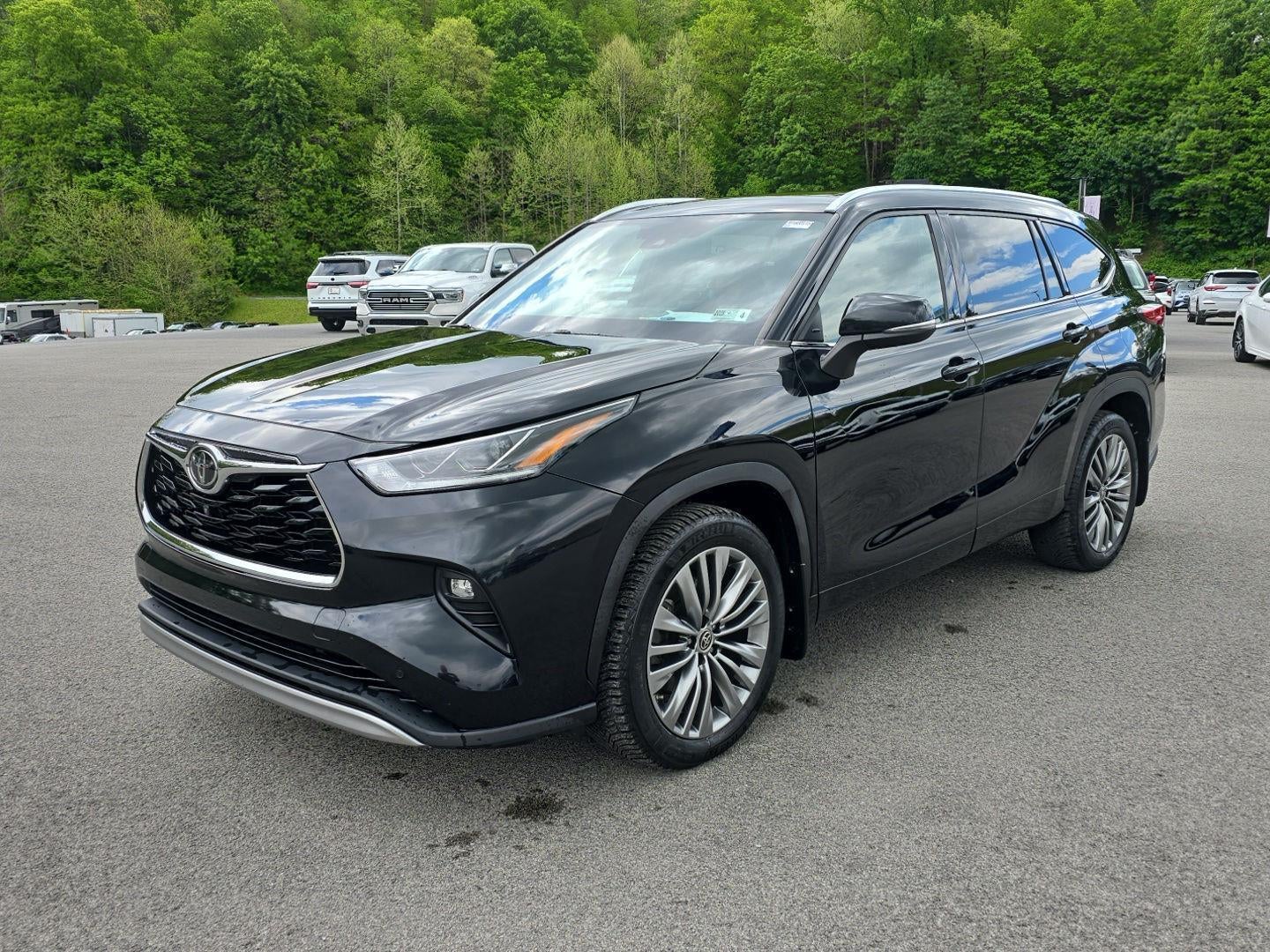 2020 Toyota Highlander Platinum