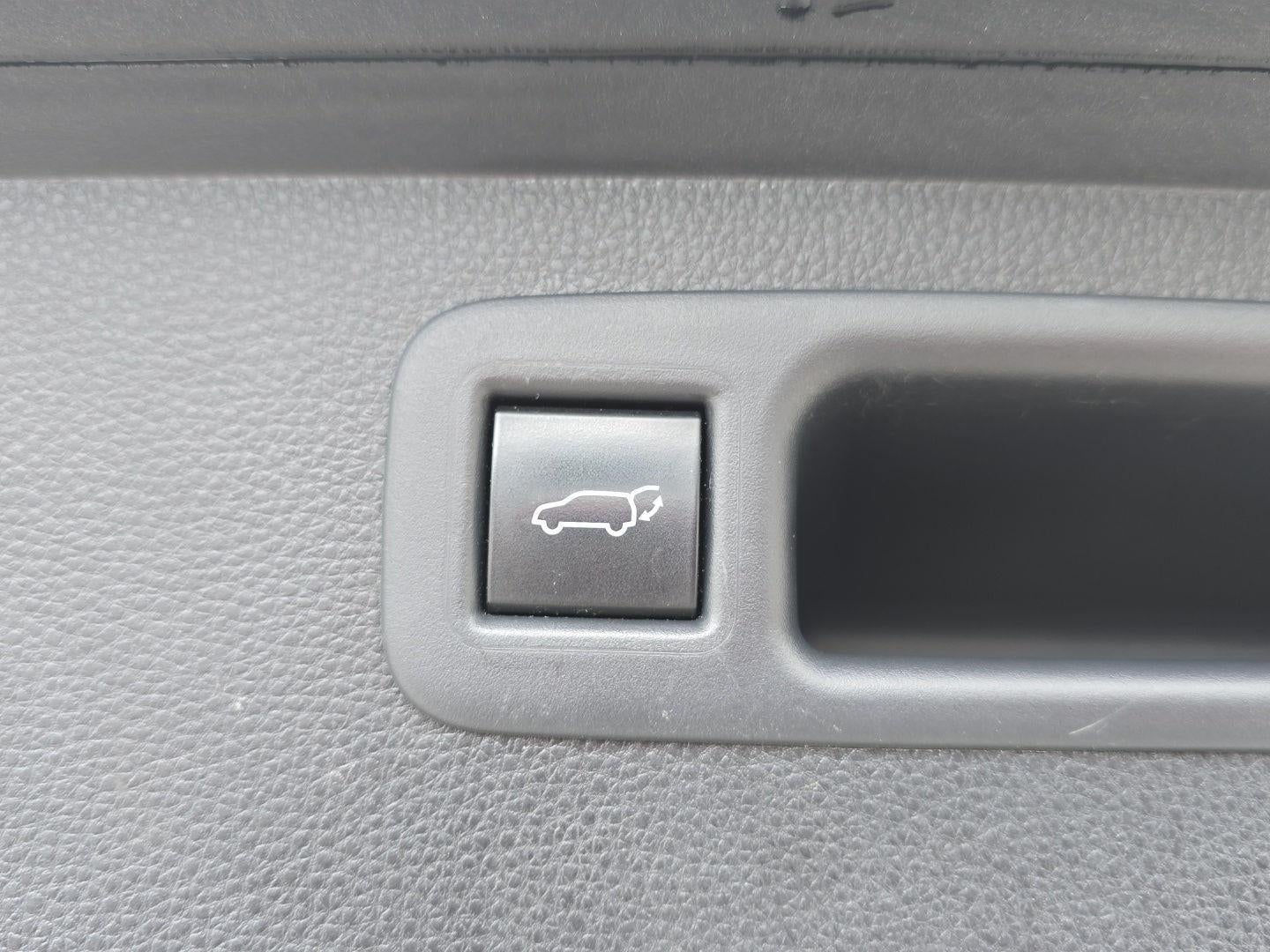 2020 Toyota Highlander Platinum
