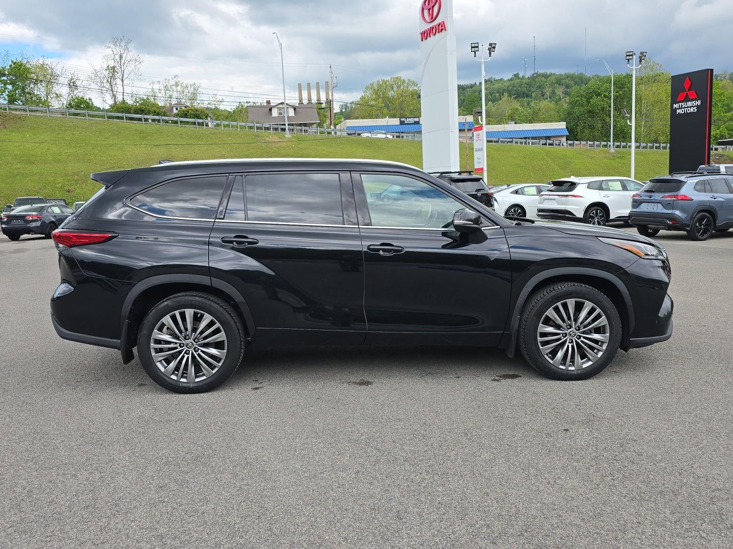2020 Toyota Highlander Platinum