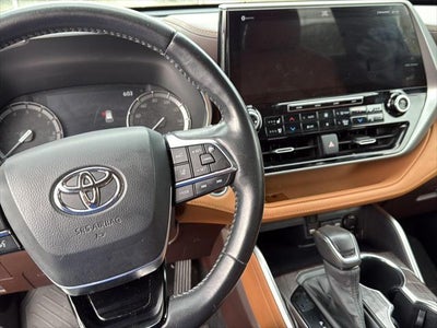 2020 Toyota Highlander Platinum