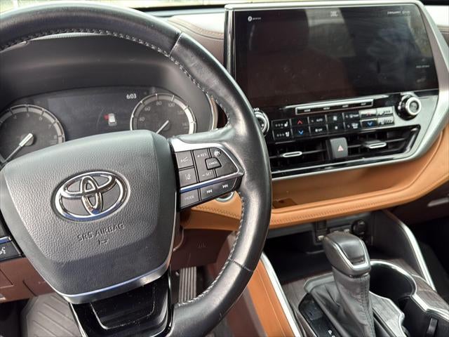 2020 Toyota Highlander Platinum