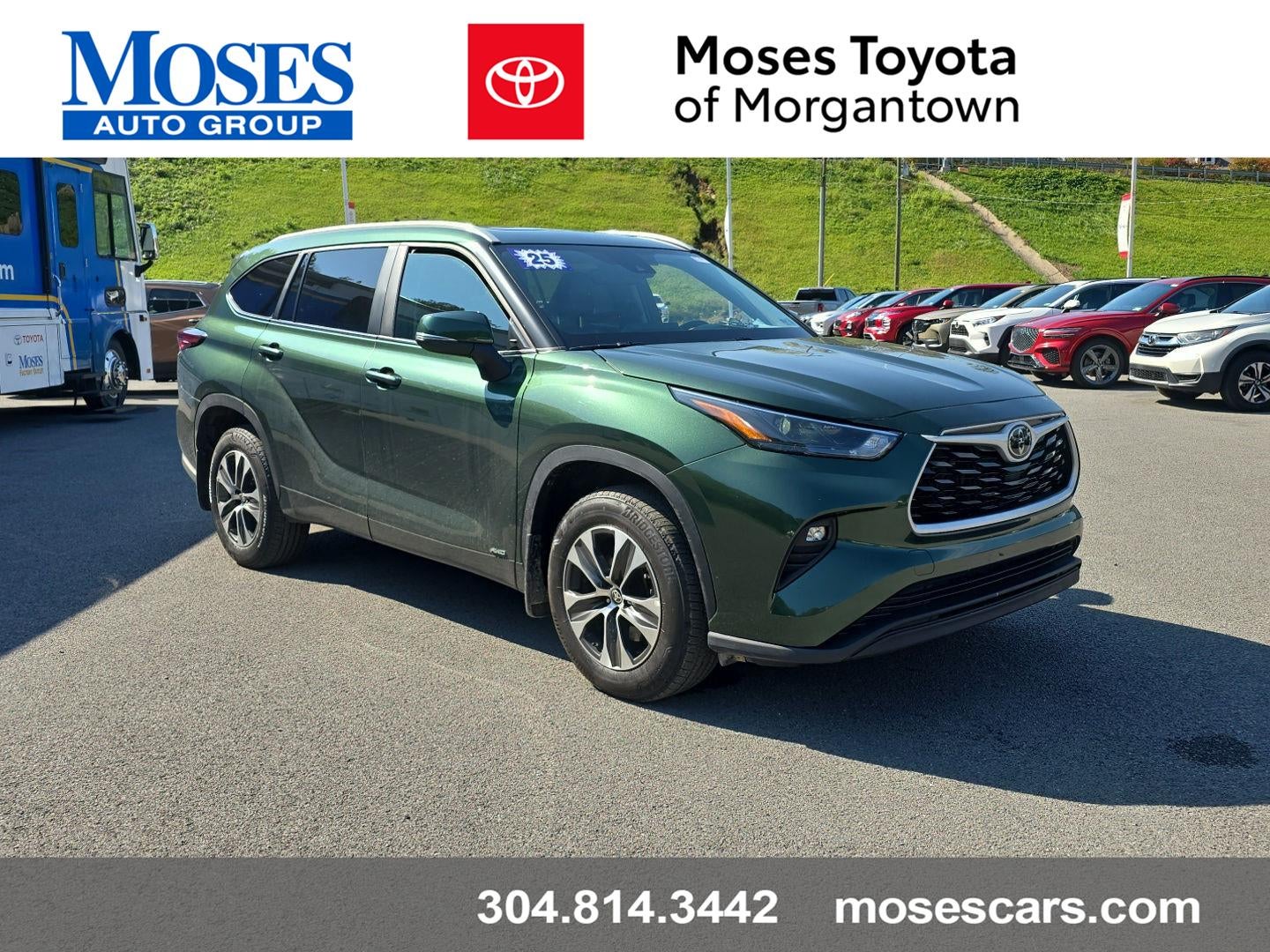 2025 Toyota Highlander Hybrid XLE