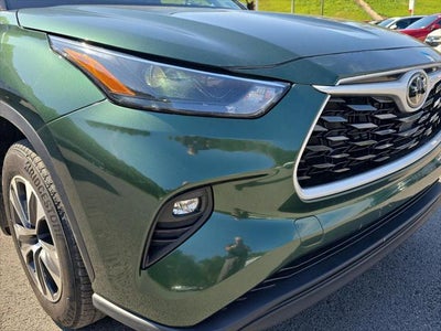 2025 Toyota Highlander Hybrid XLE