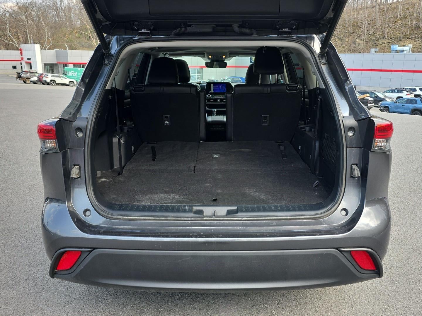 2023 Toyota Highlander Hybrid XLE