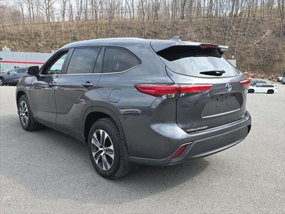 2023 Toyota Highlander Hybrid XLE