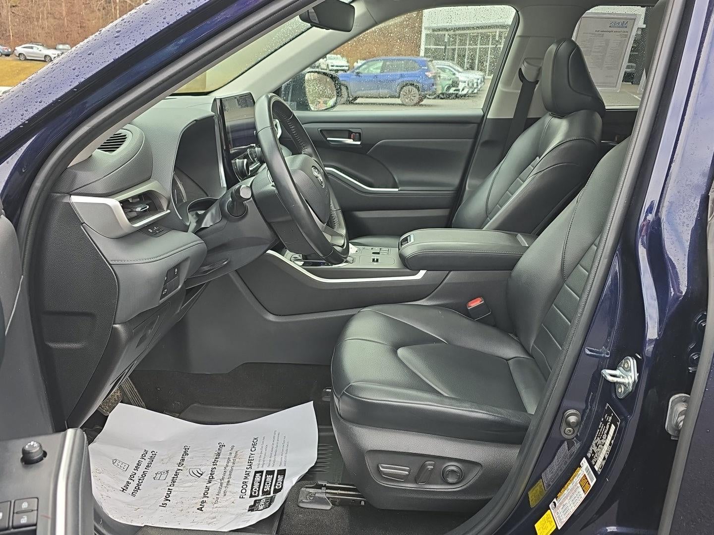 2023 Toyota Highlander XLE