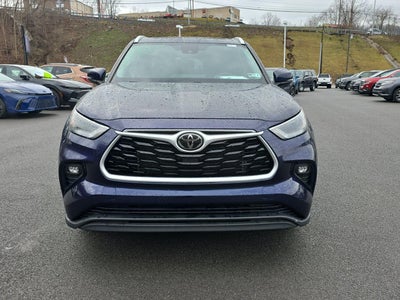 2023 Toyota Highlander XLE