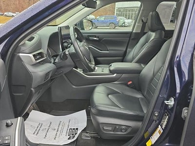 2023 Toyota Highlander XLE