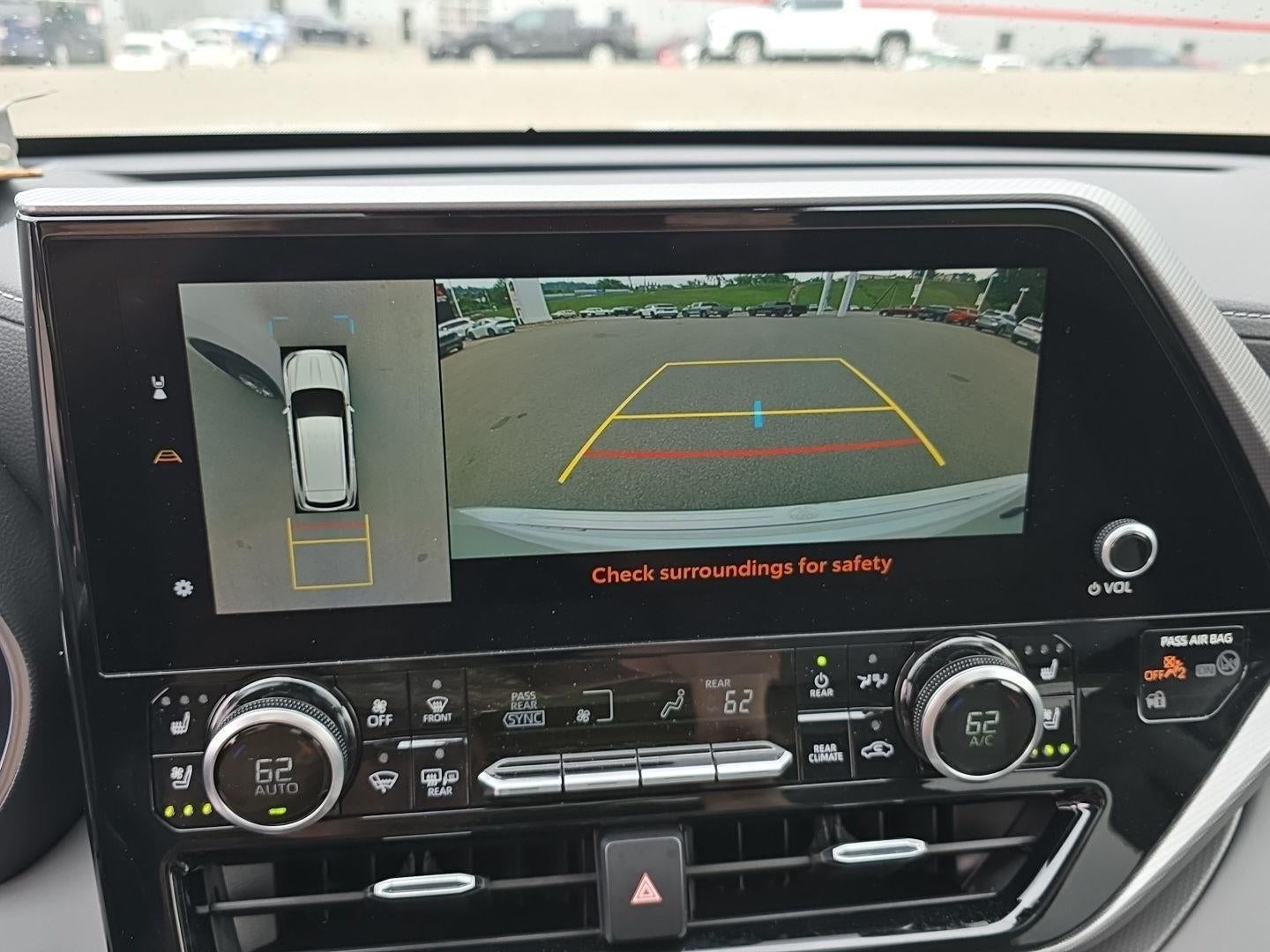 2023 Toyota Highlander Platinum