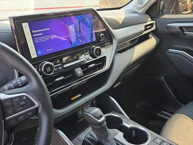 2025 Toyota Highlander Limited