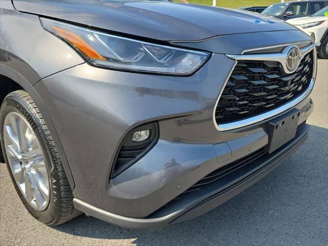 2025 Toyota Highlander Limited