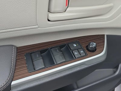 2023 Toyota Sienna LE 8-Passenger