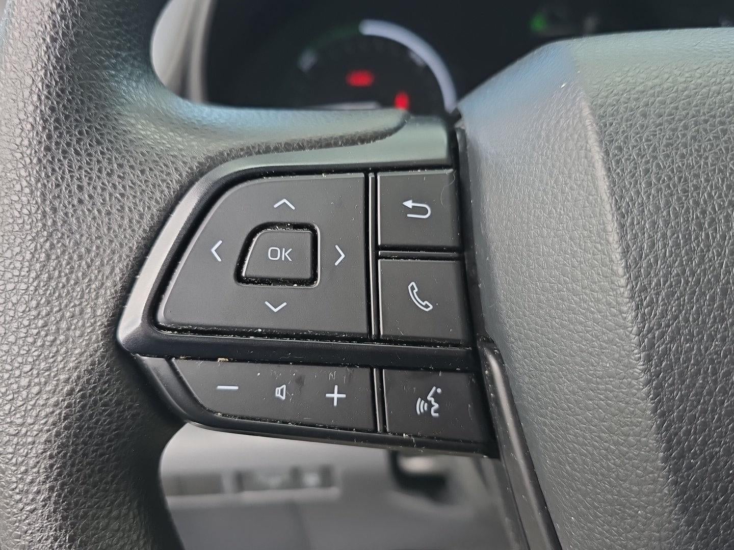 2023 Toyota Sienna LE 8-Passenger