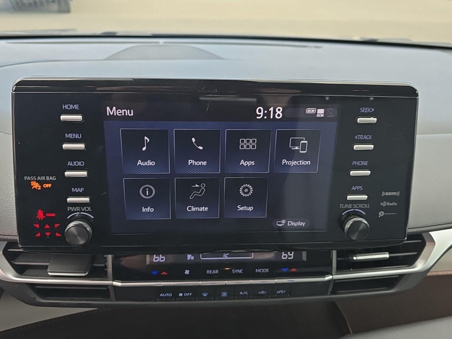 2023 Toyota Sienna LE 8-Passenger