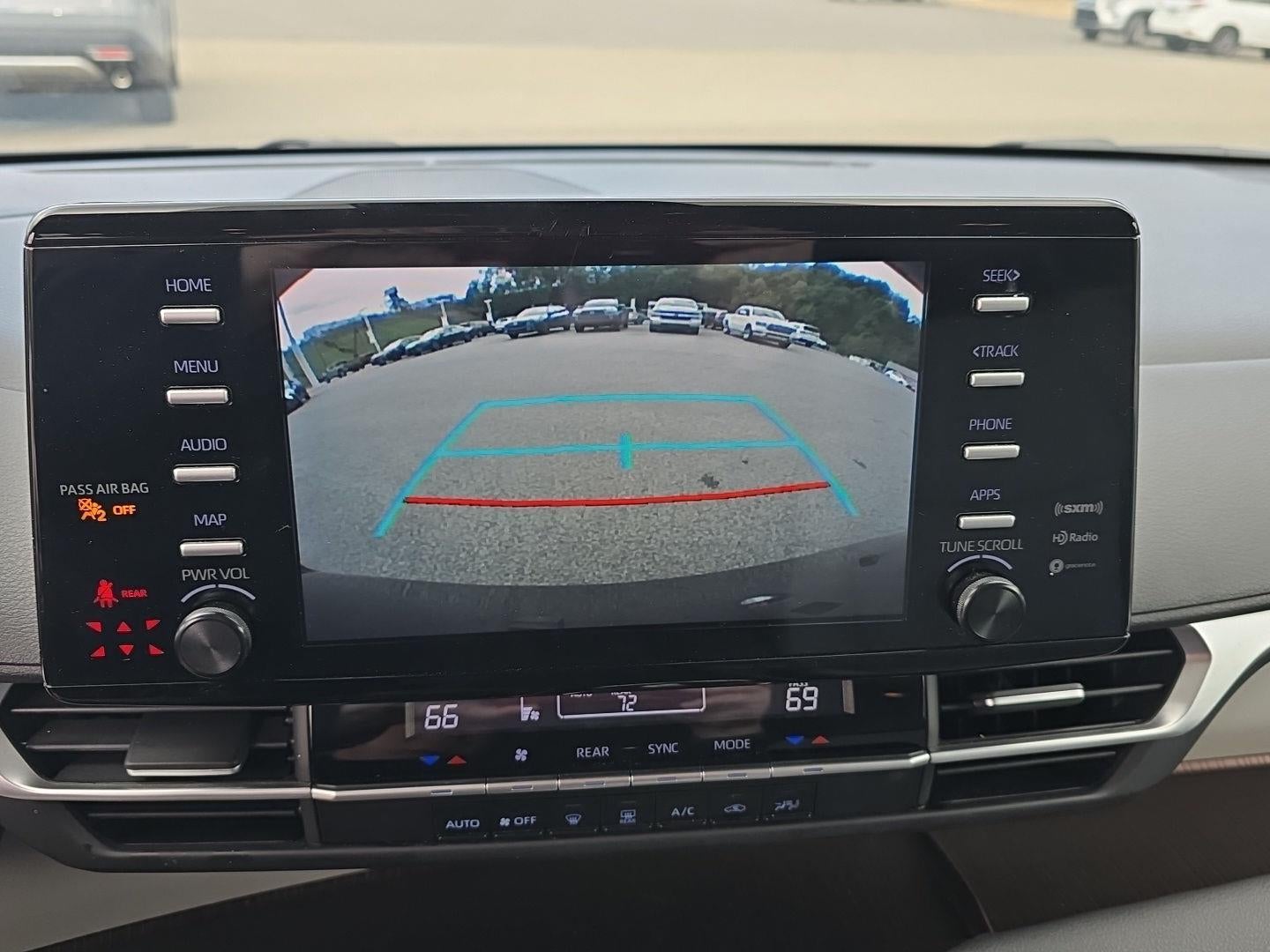 2023 Toyota Sienna LE 8-Passenger