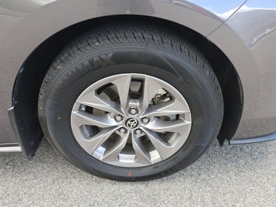 2023 Toyota Sienna LE 8-Passenger
