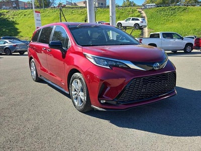2021 Toyota Sienna XSE