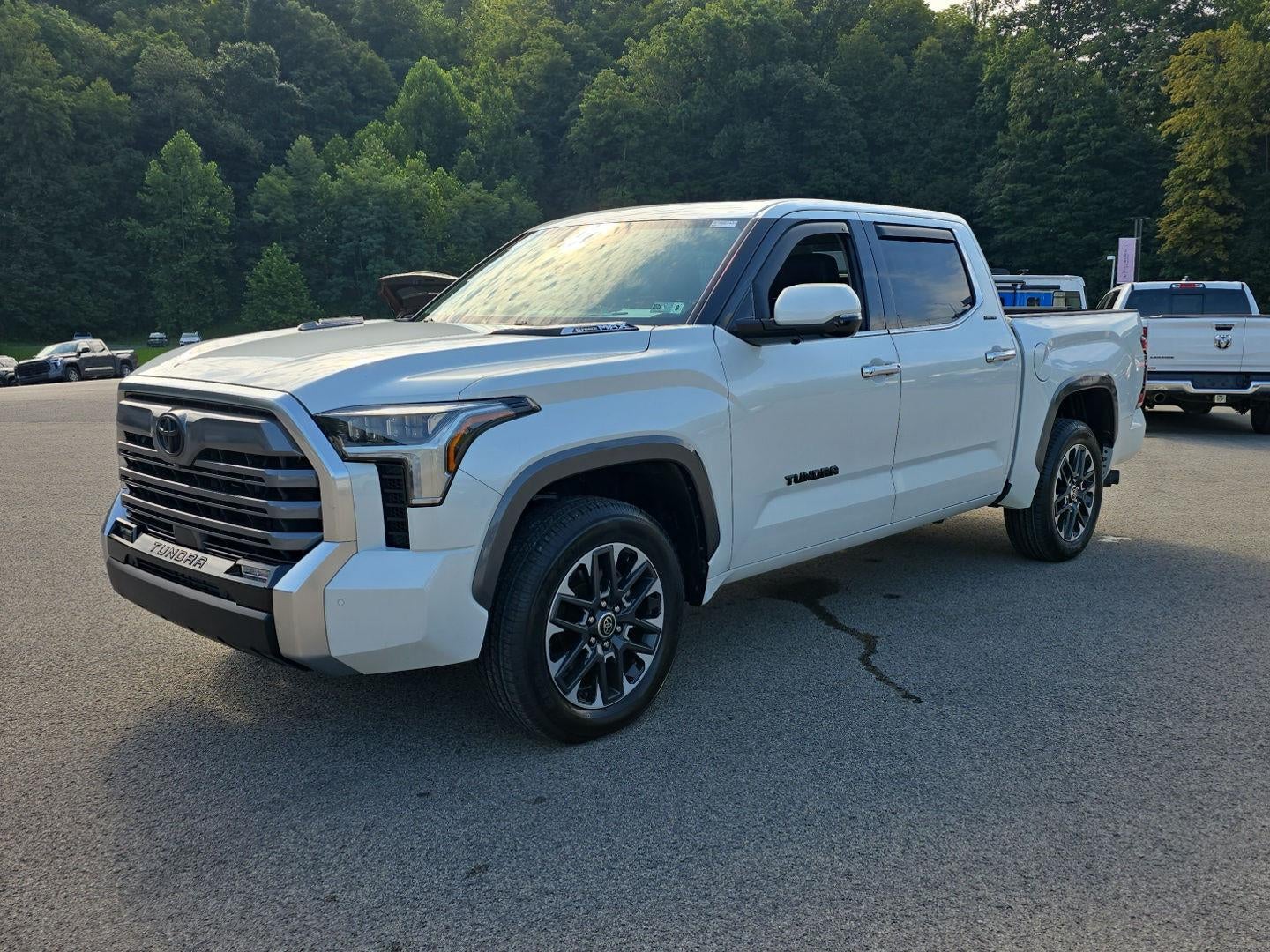 2023 Toyota Tundra Limited HV