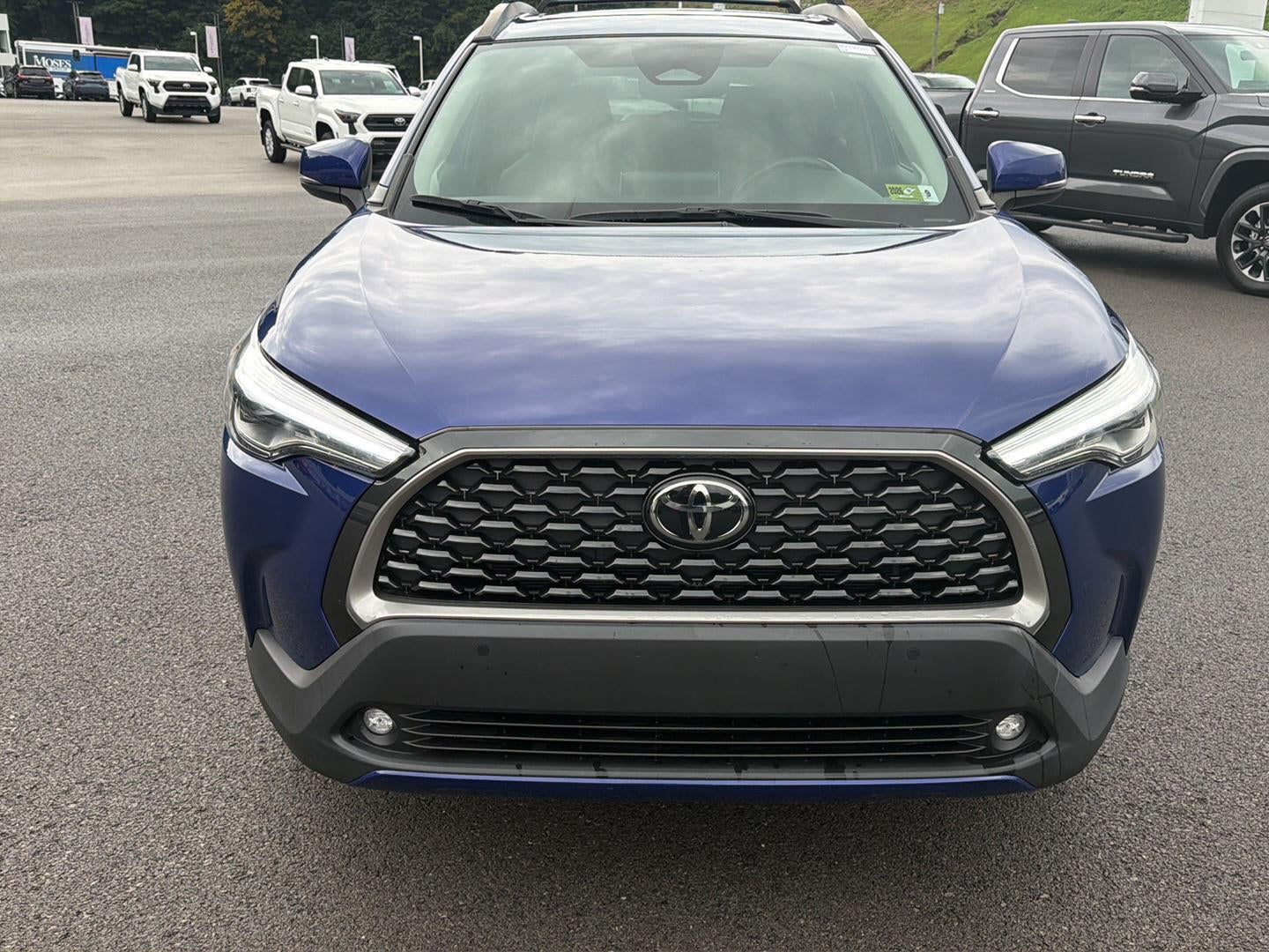 2023 Toyota Corolla Cross XLE