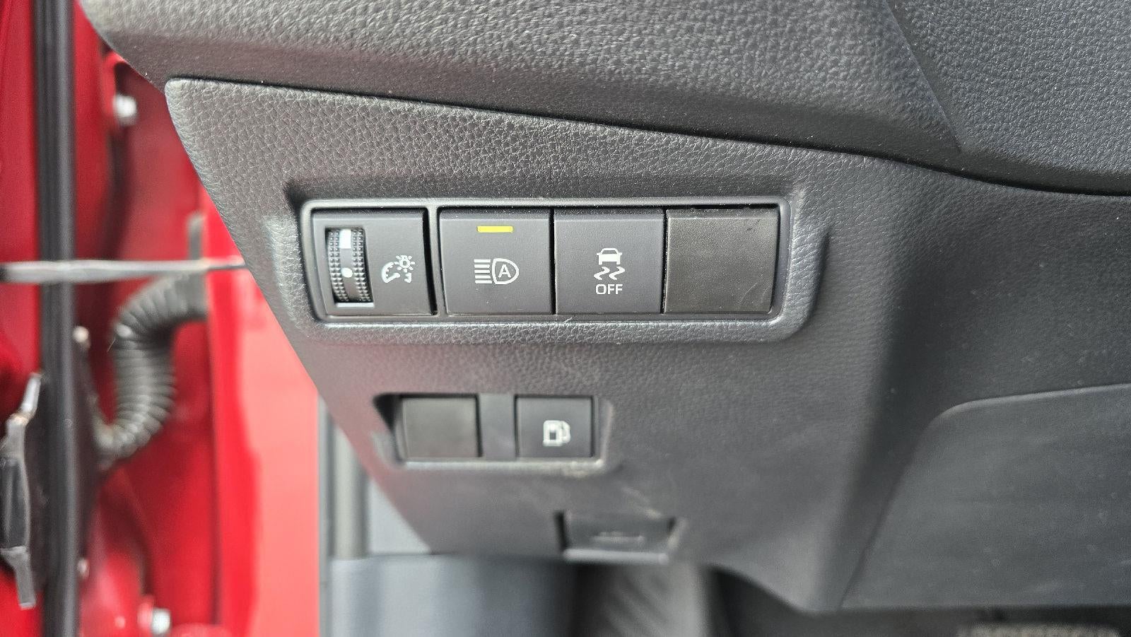 2024 Toyota Corolla Cross Hybrid SE