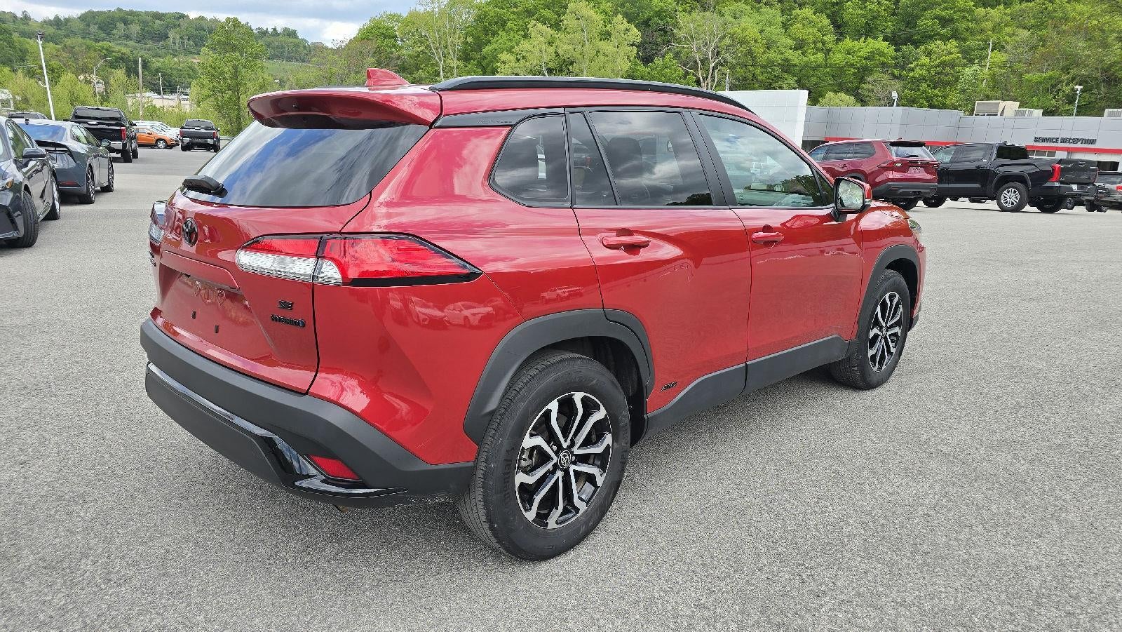 2024 Toyota Corolla Cross Hybrid SE