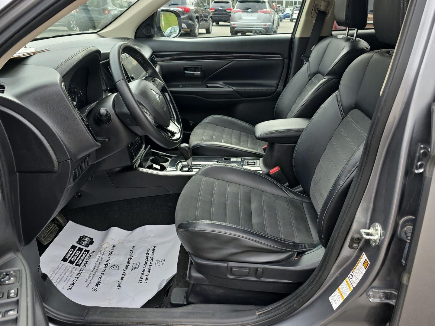 2019 Mitsubishi Outlander SE