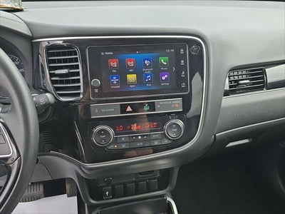 2019 Mitsubishi Outlander SE