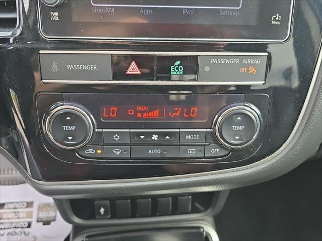 2019 Mitsubishi Outlander SE