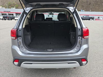 2019 Mitsubishi Outlander SE